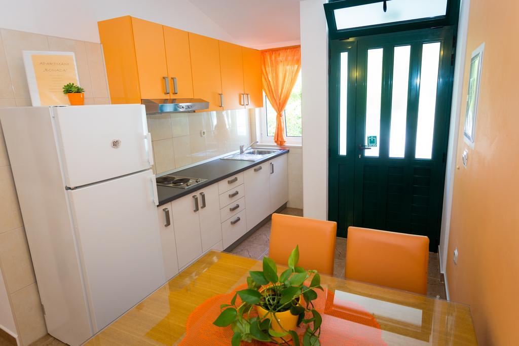 Apartments Bonaca Podaca Esterno foto